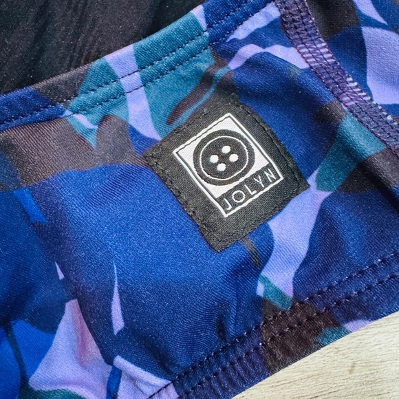 Jolyn - Jackson Tie-Back Training Suit, Viola Print, Size 34, Good Condition! - Picture 5 of 7